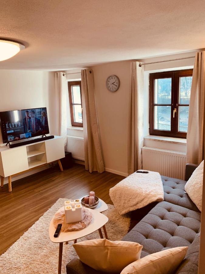 Felix Living 2, Cozy & Modern & Netflix Wohnung Mit Blick Ins Gruene Passau Luaran gambar