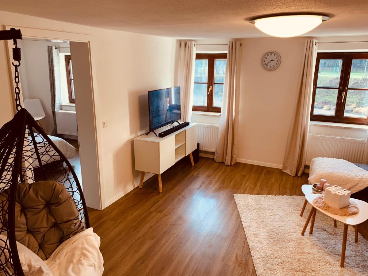 Felix Living 2, Cozy & Modern & Netflix Wohnung Mit Blick Ins Gruene Passau Luaran gambar