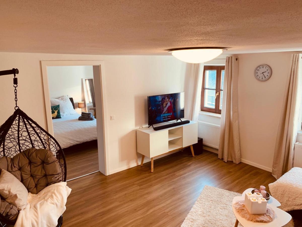 Felix Living 2, Cozy & Modern & Netflix Wohnung Mit Blick Ins Gruene Passau Luaran gambar
