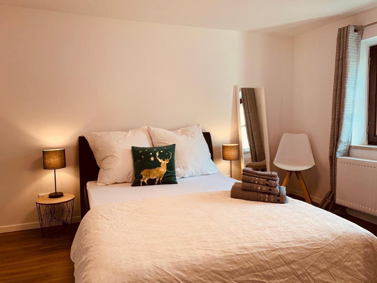 Felix Living 2, Cozy & Modern & Netflix Wohnung Mit Blick Ins Gruene Passau Luaran gambar